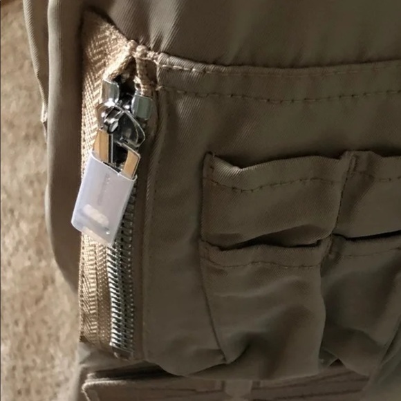 NWT-Burberry bomber coat-size 4 - Picture 4 of 7